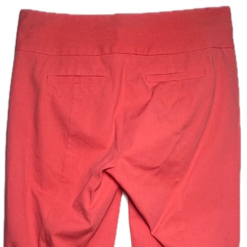 ELLE Women Coral Cropped Pants Size 6‎ Flat Front Stretch Slim Fit